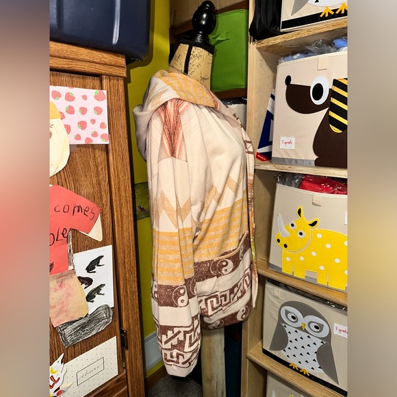 ☀️🧡💛🤎NWT URBAN OUTFITTERS DBG Open Front Jacket with pockets and hood - Picture 7 of 14